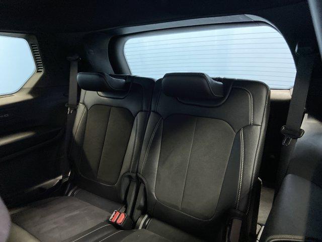 Photo of 2024 Metallic Jeep Grand Cherokee L