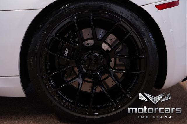 Photo of 2011 Ibis White Audi R8