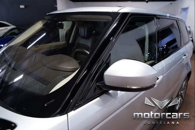 Photo of 2019 Indus Silver Metallic Land Rover Range Rover Sport