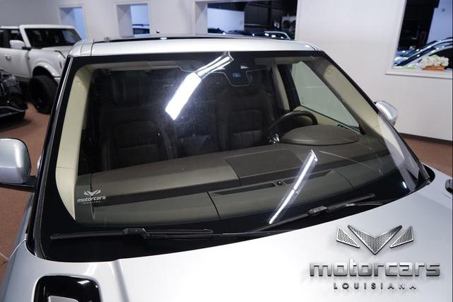 Photo of 2019 Indus Silver Metallic Land Rover Range Rover Sport