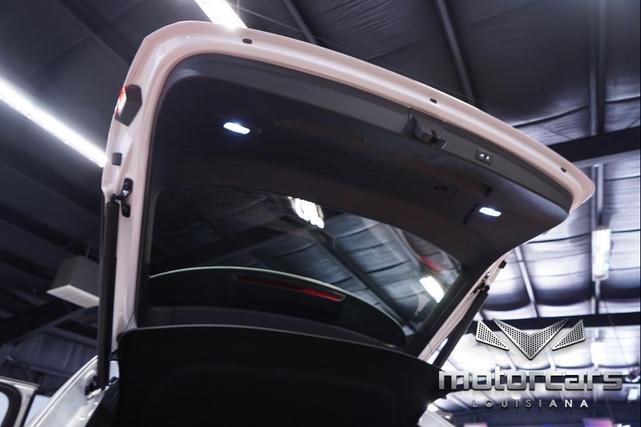 Photo of 2020 Ibis White Audi Q3