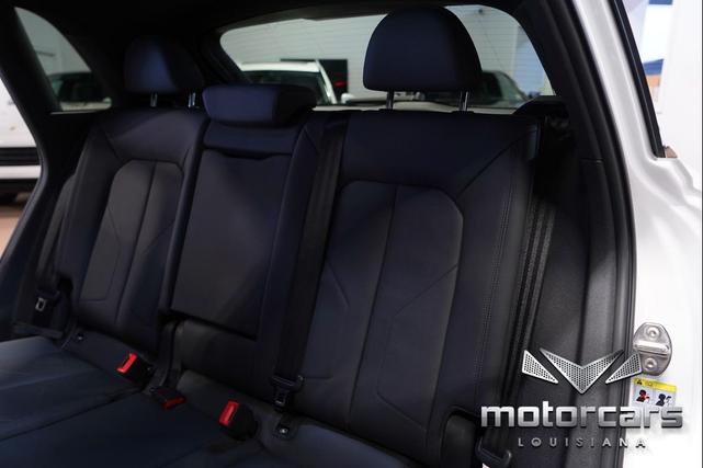 Photo of 2020 Ibis White Audi Q3