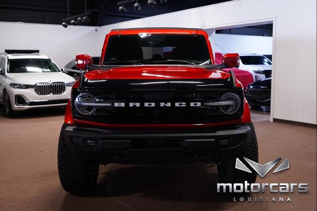 Photo of 2023 Hot Pepper Red Tinted Clearcoat Ford Bronco