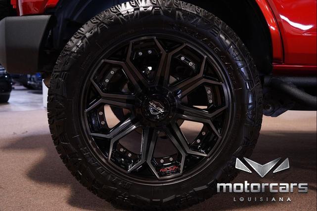 Photo of 2023 Hot Pepper Red Tinted Clearcoat Ford Bronco
