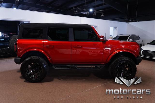 Photo of 2023 Hot Pepper Red Tinted Clearcoat Ford Bronco