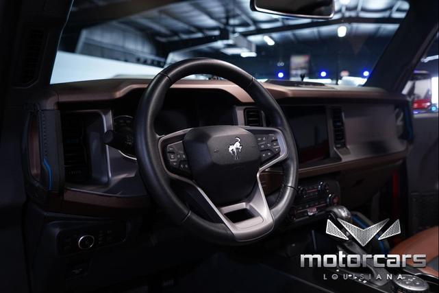 Photo of 2023 Hot Pepper Red Tinted Clearcoat Ford Bronco