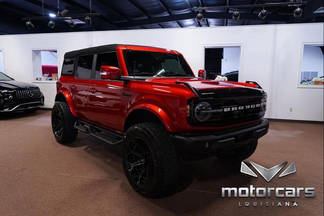 Photo of 2023 Hot Pepper Red Tinted Clearcoat Ford Bronco