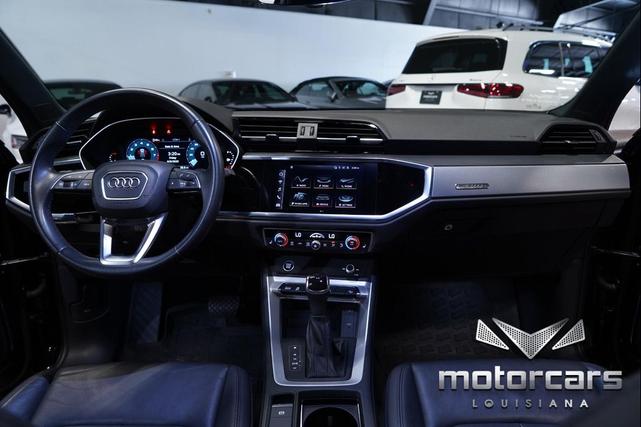 Photo of 2022 Mythos Black Metallic Audi Q3