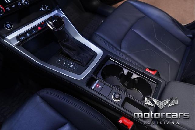 Photo of 2022 Mythos Black Metallic Audi Q3