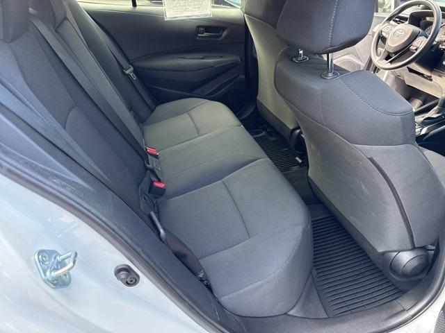 Photo of 2022 White Toyota Corolla
