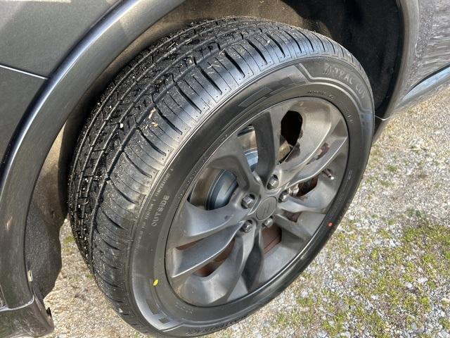 Photo of 2021 Granite Clearcoat Metallic Dodge Durango