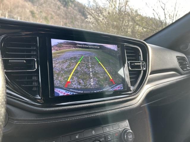 Photo of 2021 Granite Clearcoat Metallic Dodge Durango