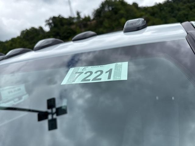 Photo of 2026 Bright White Clearcoat RAM 2500
