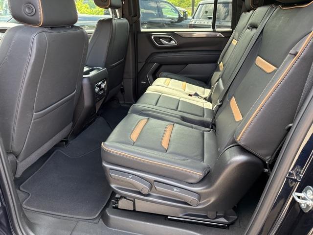 Photo of 2024 Midnight Blue Metallic GMC Yukon XL