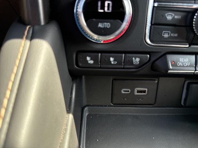 Photo of 2024 Midnight Blue Metallic GMC Yukon XL