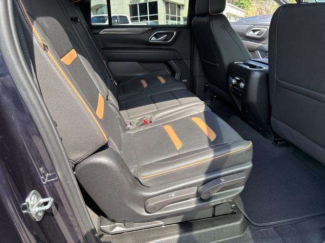 Photo of 2024 Midnight Blue Metallic GMC Yukon XL