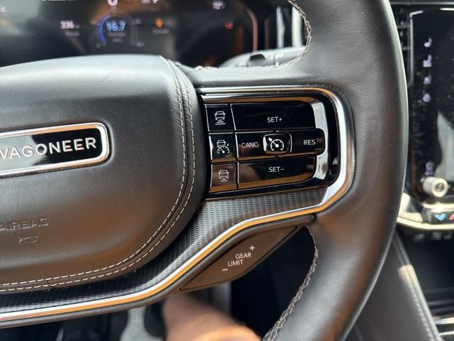 Photo of 2024 Silver Zynith Jeep Grand Wagoneer L