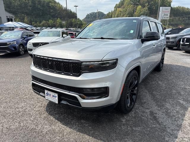 Photo of 2024 Silver Zynith Jeep Grand Wagoneer L