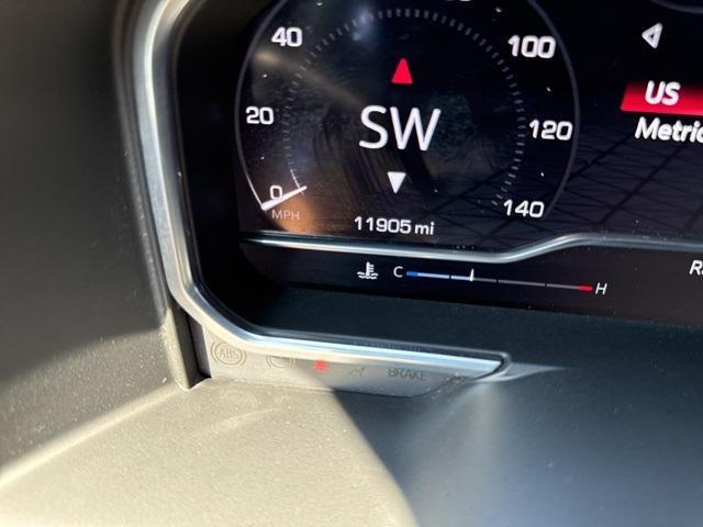 Photo of 2024 Onyx Black GMC Sierra 2500