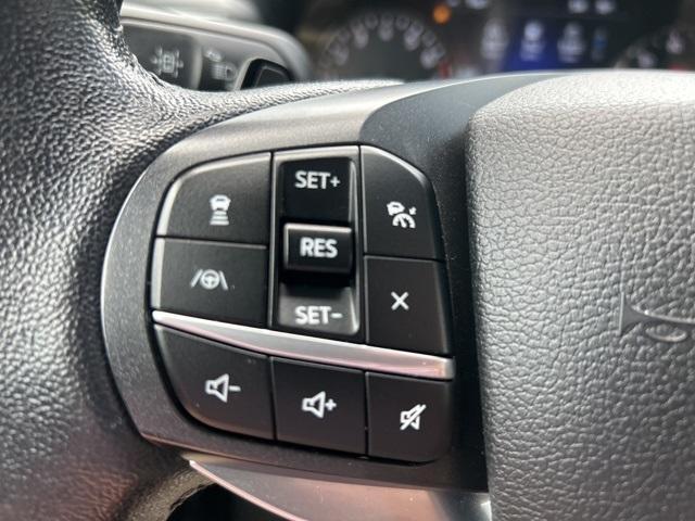 Photo of 2020 Blue Metallic Ford Explorer