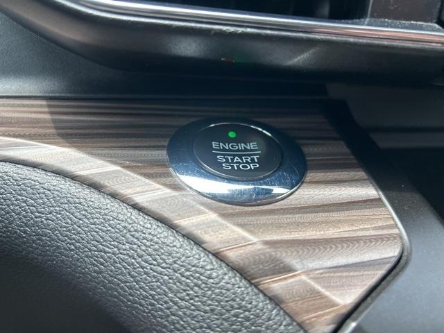Photo of 2020 Blue Metallic Ford Explorer
