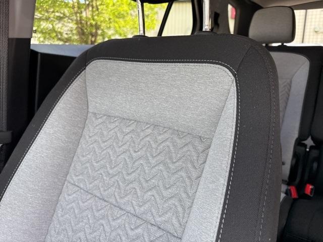 Photo of 2024 Mosaic Black Metallic Chevrolet Equinox