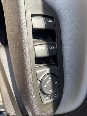 Photo of 2024 Mosaic Black Metallic Chevrolet Equinox