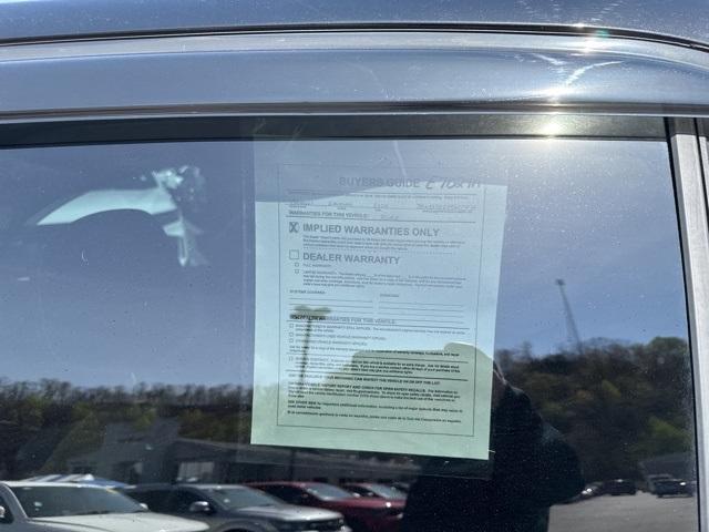 Photo of 2024 Mosaic Black Metallic Chevrolet Equinox