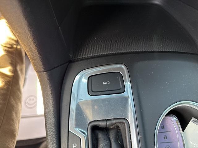 Photo of 2024 Mosaic Black Metallic Chevrolet Equinox