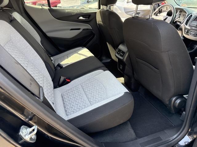 Photo of 2024 Mosaic Black Metallic Chevrolet Equinox