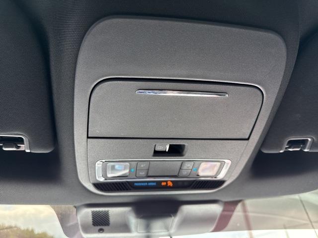 Photo of 2023 Oxford White Ford F-150