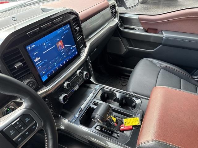 Photo of 2023 Oxford White Ford F-150