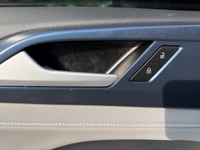 Photo of 2024 Blue Dusk Volkswagen Taos