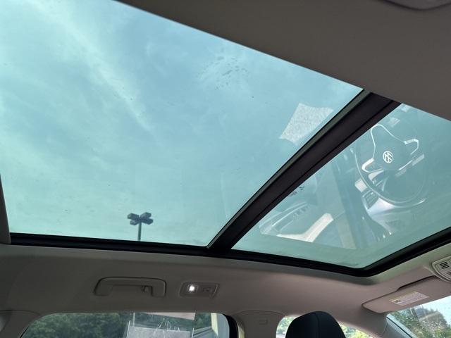 Photo of 2024 Blue Dusk Volkswagen Taos