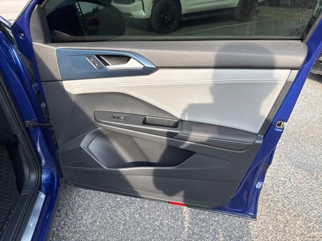 Photo of 2024 Blue Dusk Volkswagen Taos