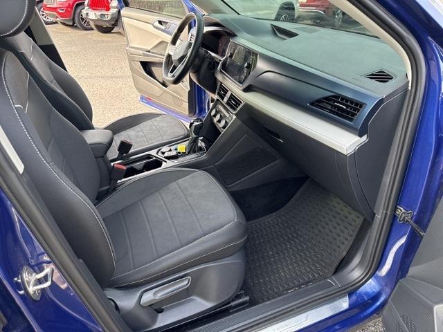 Photo of 2024 Blue Dusk Volkswagen Taos