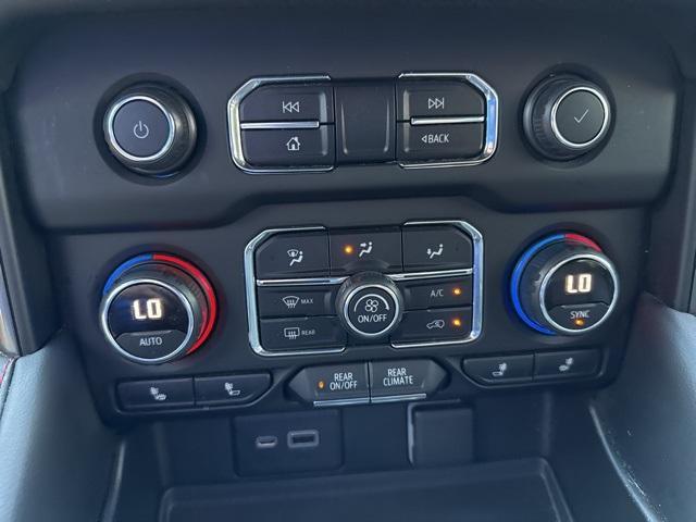 Photo of 2022 Summit White Chevrolet Tahoe