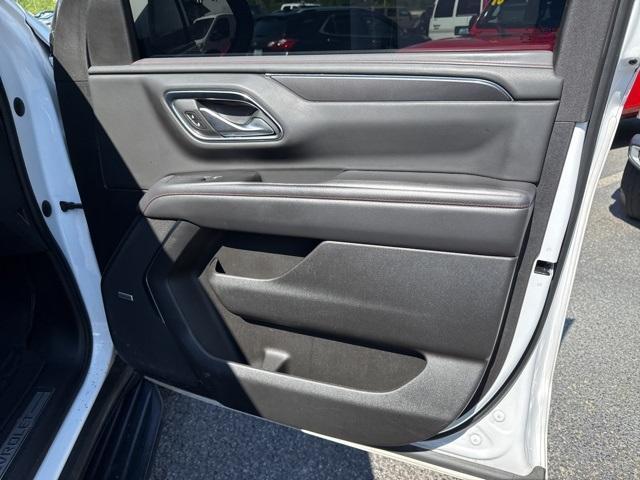 Photo of 2022 Summit White Chevrolet Tahoe