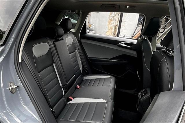 Photo of 2022 Pure Gray Volkswagen Taos