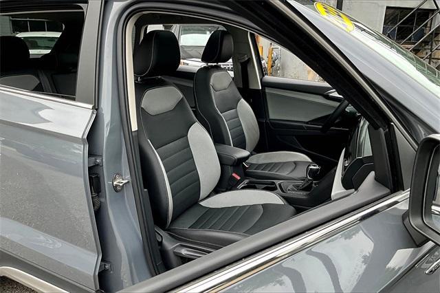 Photo of 2022 Pure Gray Volkswagen Taos