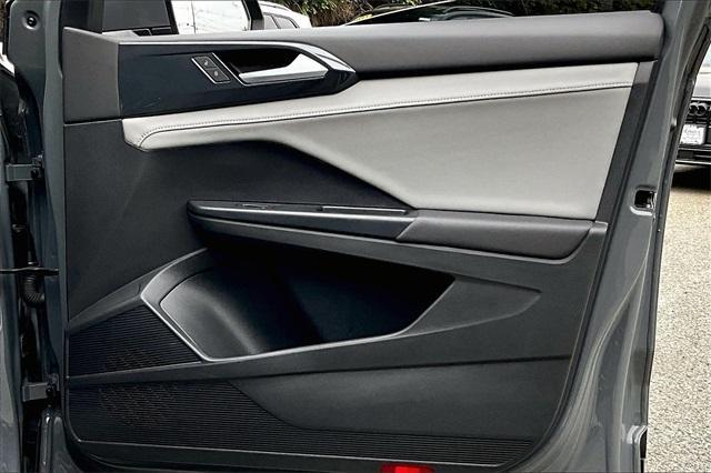 Photo of 2022 Pure Gray Volkswagen Taos