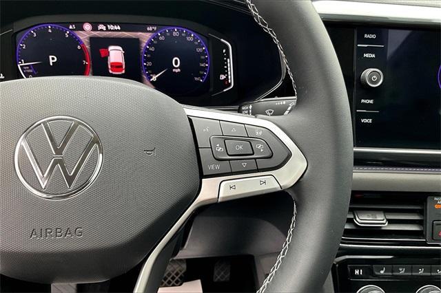 Photo of 2022 Pure Gray Volkswagen Taos