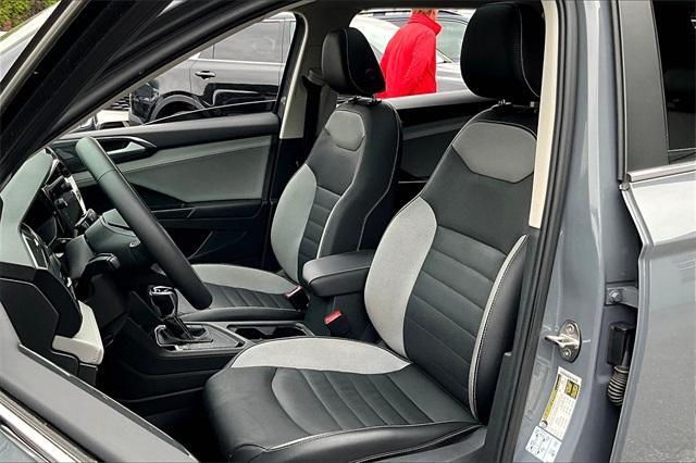 Photo of 2022 Pure Gray Volkswagen Taos