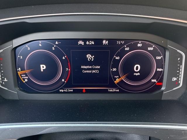 Photo of 2023 Atlantic Blue Volkswagen Tiguan