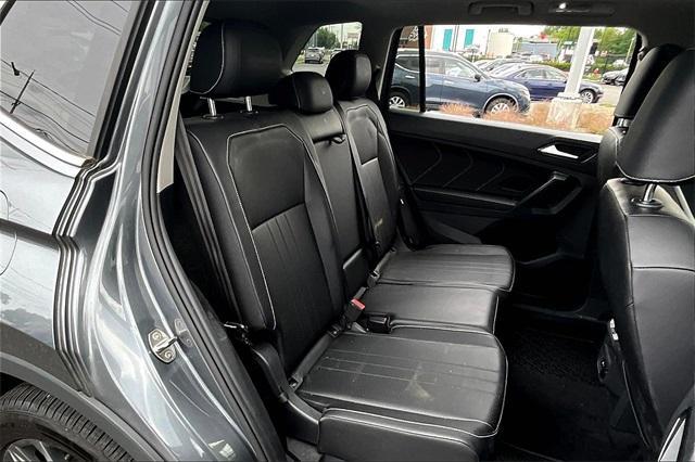 Photo of 2022 Platinum Gray Metallic Volkswagen Tiguan