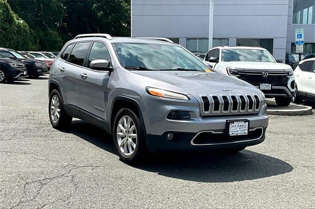 Photo of 2015 Billet Silver Metallic Clearcoat Jeep Cherokee