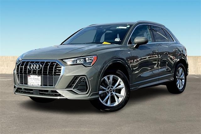 2021 Audi Q3