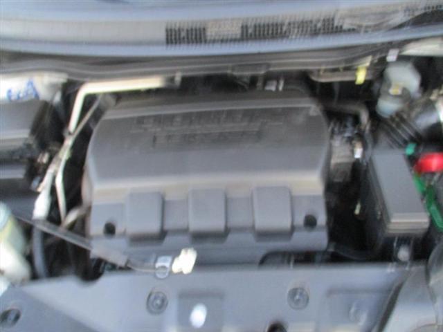 Photo of 2013 Alabaster Silver Metallic Honda Odyssey