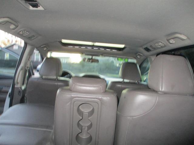 Photo of 2013 Alabaster Silver Metallic Honda Odyssey
