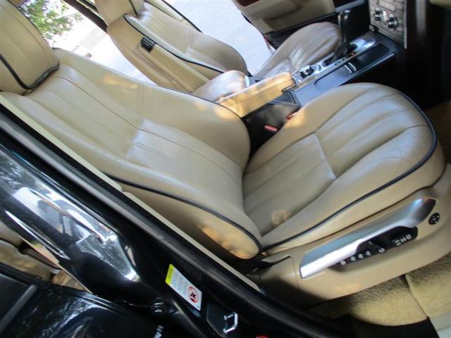 Photo of 2012 Black Land Rover Range Rover